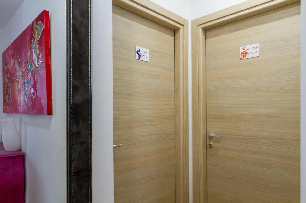 Гостевой дом B&B Home Flowers Milano