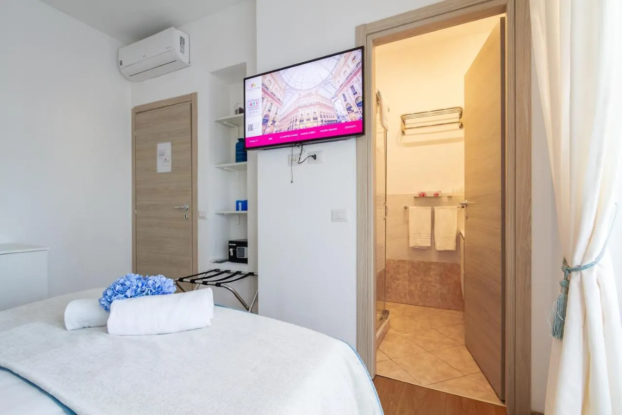 B&B Home Flowers Milano Italy