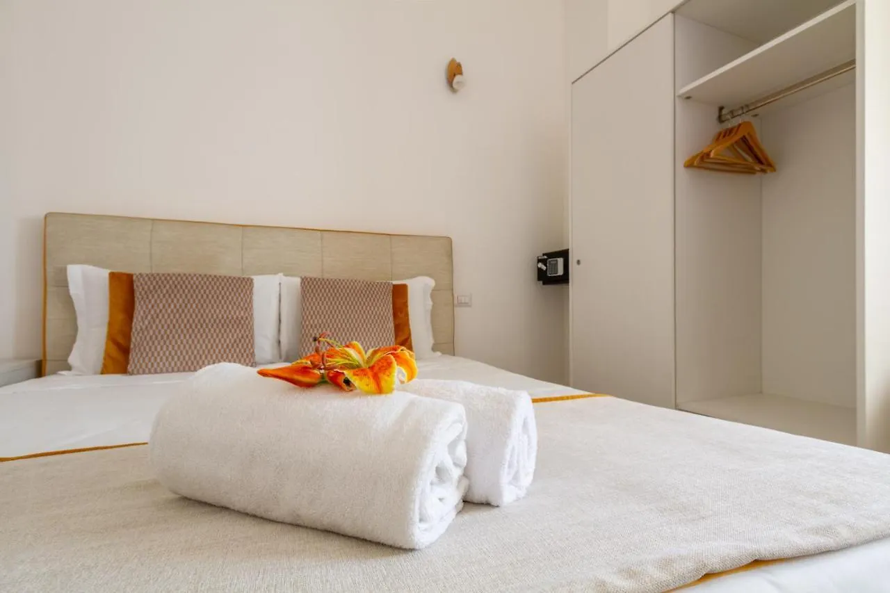 B&B Home Flowers Milano Guest house
